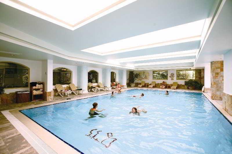 Defne Ana Hotel Сиде Екстериор снимка