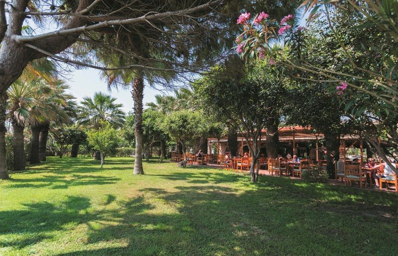Defne Ana Hotel Сиде Екстериор снимка
